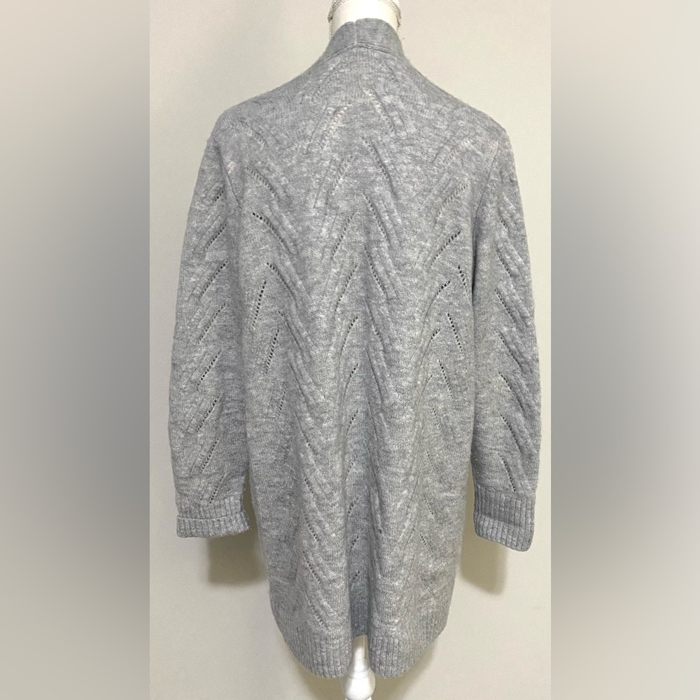 GAP Womens L Solid Gray Long Wool Cable Knit Cardigan Sweater Cabincore Preppy - Picture 5 of 12